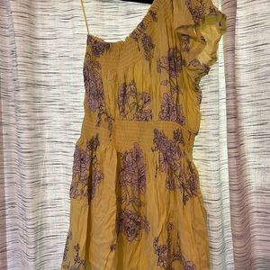Vici Sky to Moon yellow one sleeved mini dress- never worn!